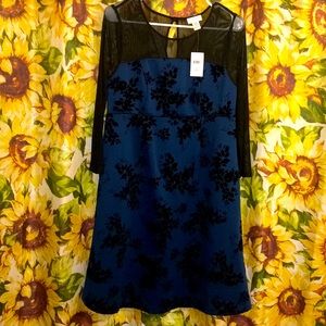 NWT Motherhood maternity formal dress size Medium